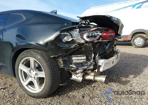 2022 Chevrolet Camaro Rwd 1Lt z USA, uszkodzony, nr VIN 1G1FB1RX6N0107726